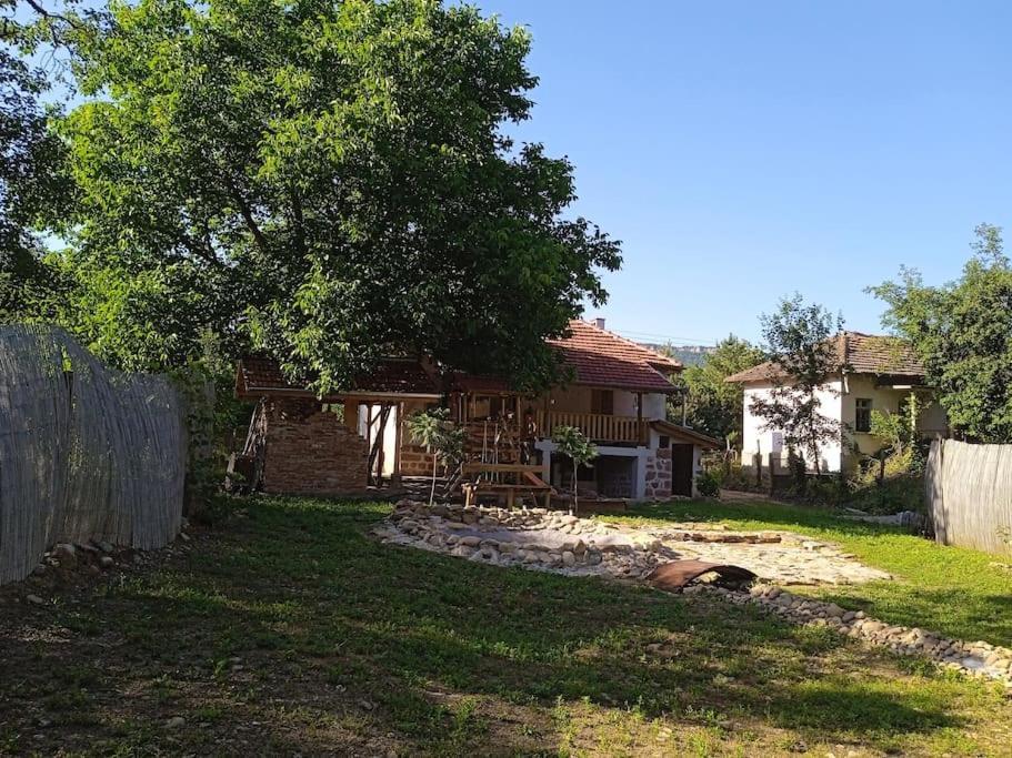 Ижата - Топлина И Уют Borovitsa Kültér fotó